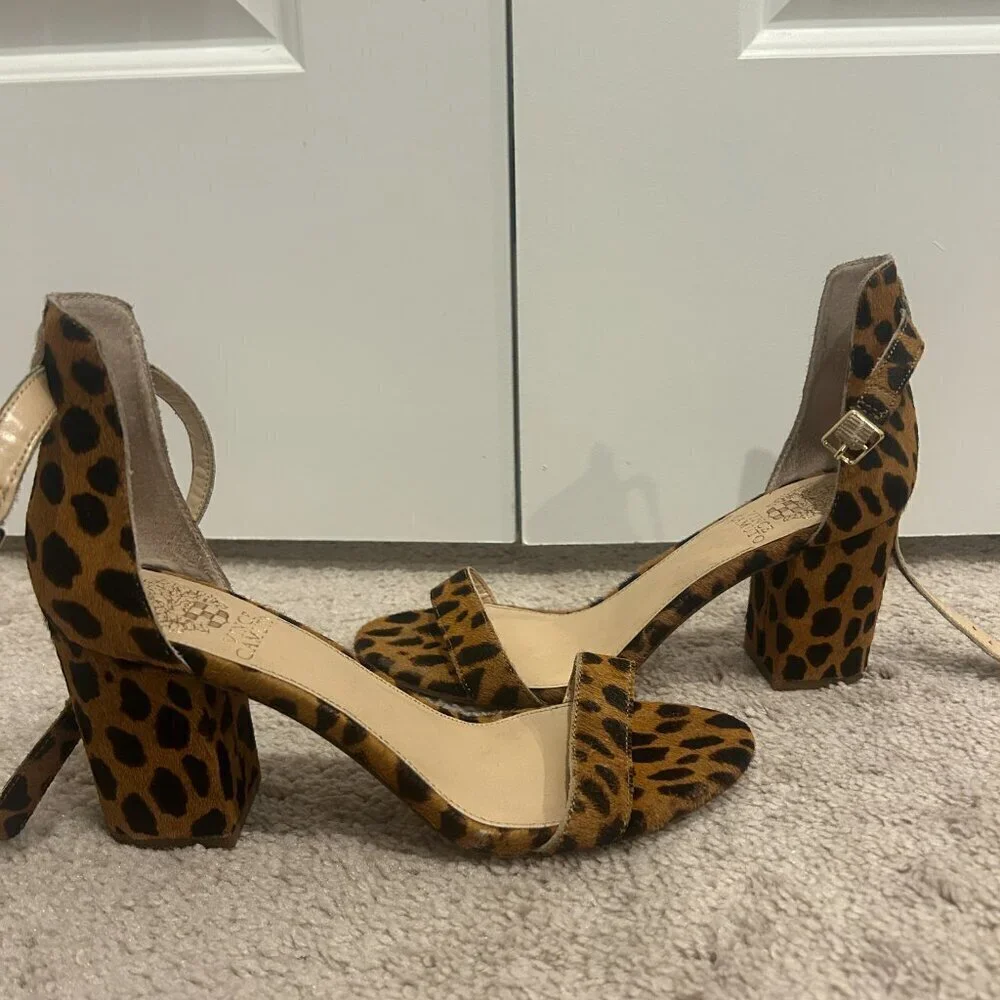 Vince Camuto Cheetah Print Block Heels Women’s Size 7.5 M